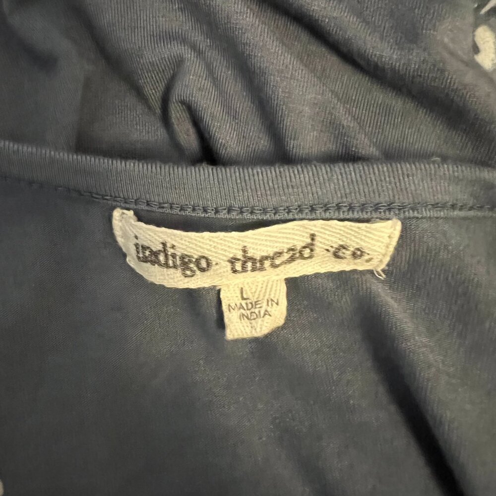 Indigo Thread Patterned Long Sleeve Top - Picture 3 of 4